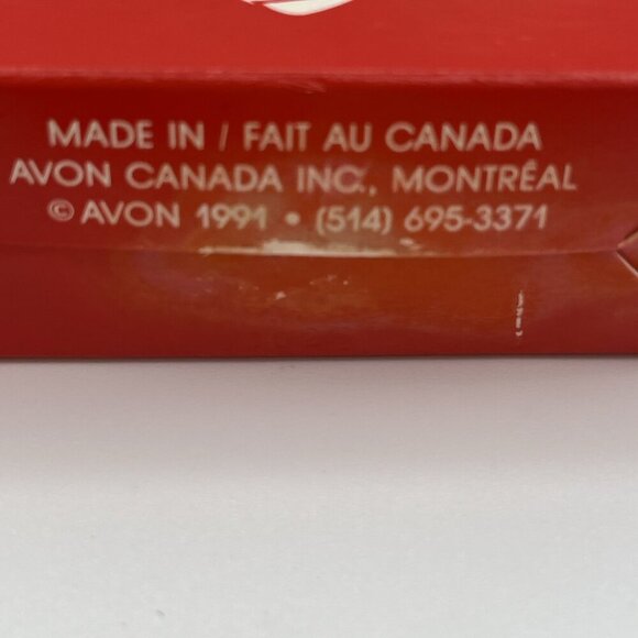 Avon Heart on a rope Heart Shaped Soap On Rope Unused Original Box Vintage 1991 - Picture 11 of 14